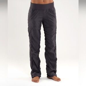 Lululemon Quickly Step Pant with Cinchable Hem - Black size 2